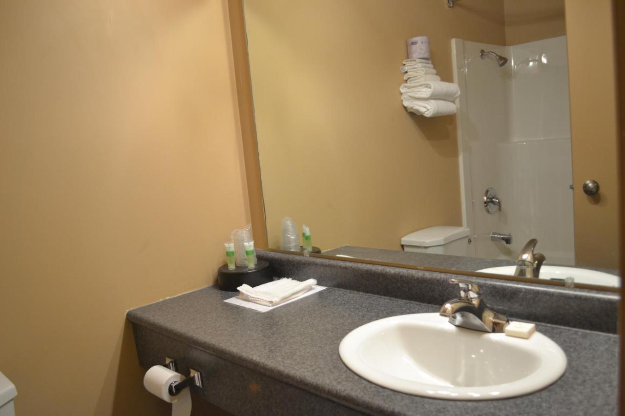 Morden Motor Inn Dış mekan fotoğraf