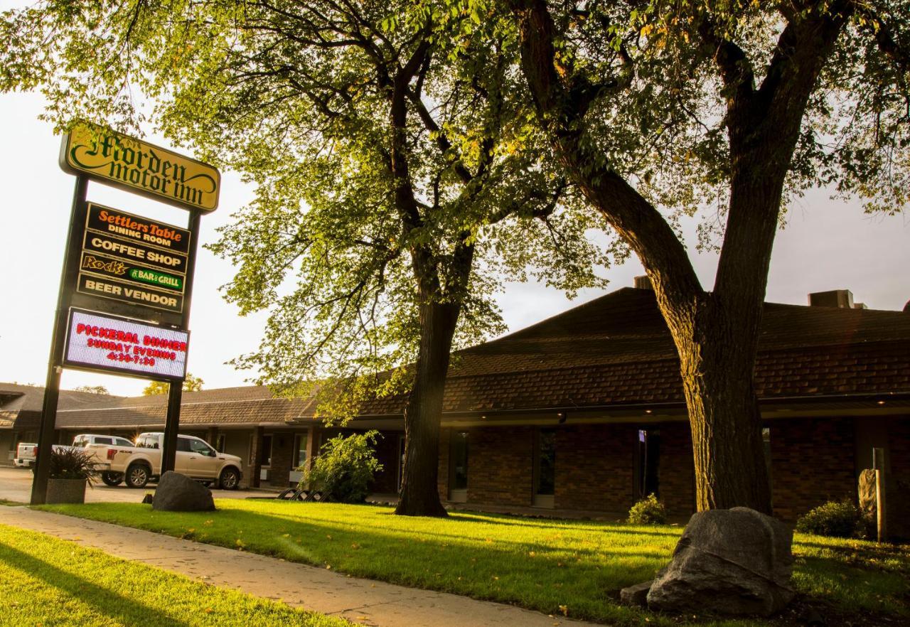 Morden Motor Inn Dış mekan fotoğraf
